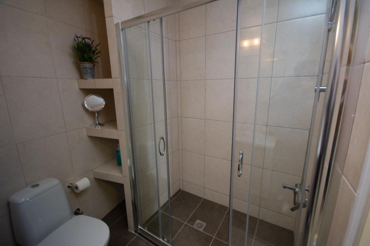 Spacious Fully Equipped 3bd 2bath In The Heart Of With Balconies Ac And Fast Wifi #1 Apartment Heraklion (Crete)
